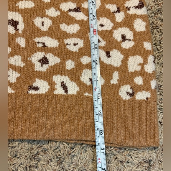 LOFT Petite Shimmer Animal Print Sweater Dress Size XS Petite. NWT - Picture 7 of 8